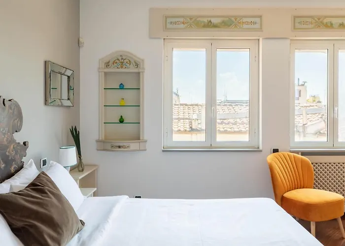 Iflat Margutta Colors On Canvas Appartement Rome